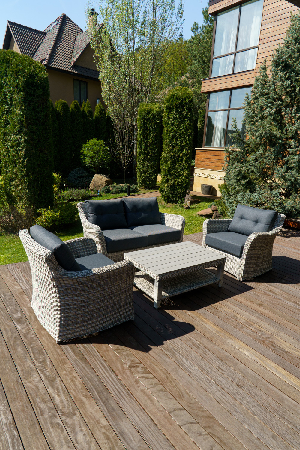 Набор мебели ВЕНЕЦИЯ из искусственного ротанга (цвет серый)