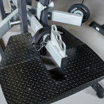 D601 Приседания с поясом