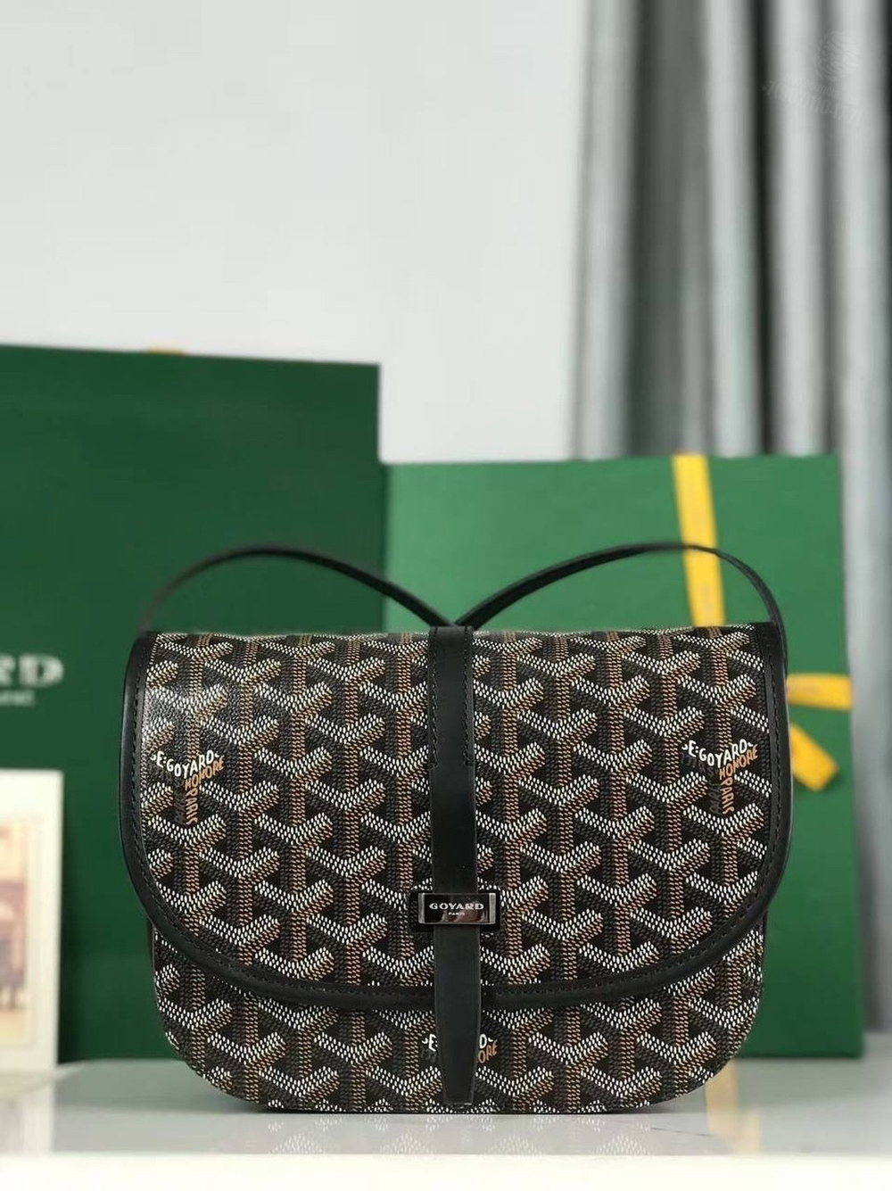 Мессенджер-Сумка через плечо Goyard
