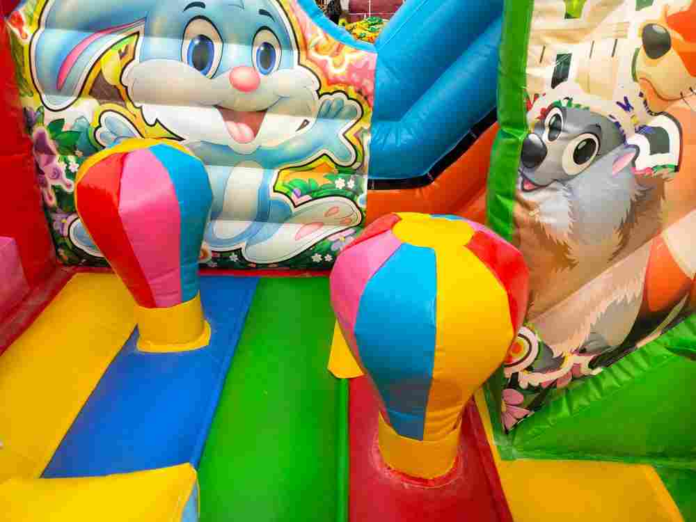 Коммерческий надувной батут «Зайка Степашка» 5*5*2,8 м