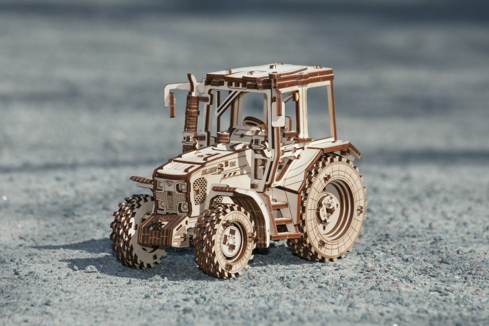 Трактор Беларус-82 от EWA - Деревянный конструктор, сборная модель, механический 3D пазл