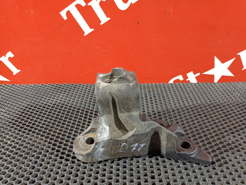 Кронштейн двигателя задний левый