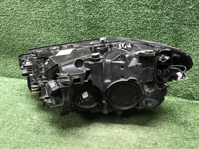 Фара правая BMW X3 G01 (2021-2024) LED