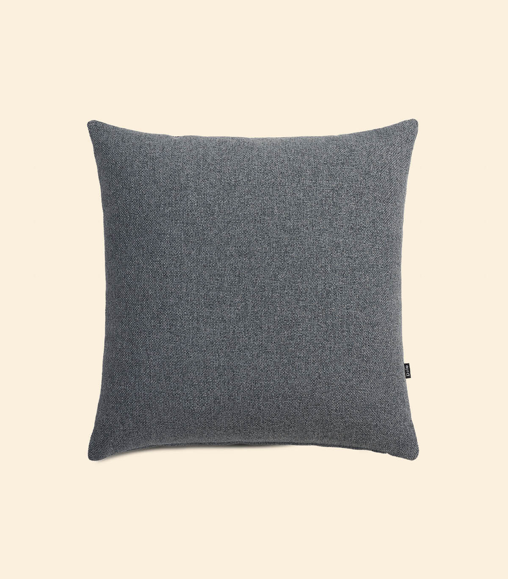 Подушка – Серая | Delo