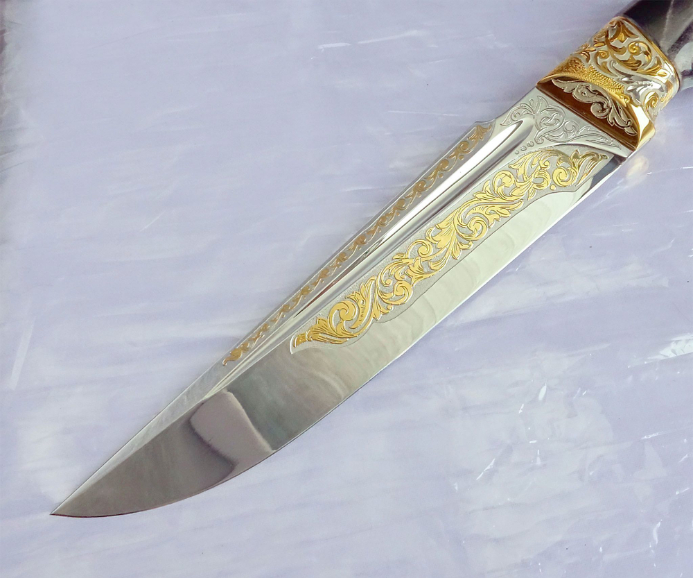 Нож дамасский "Медведь" /в коробке/