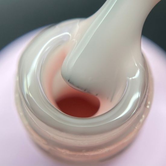 Камуфлирующая база Enigma Extra base №01 30 мл.