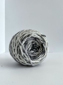 Трикотажная пряжа для вязания SPARK деграде шишибрики