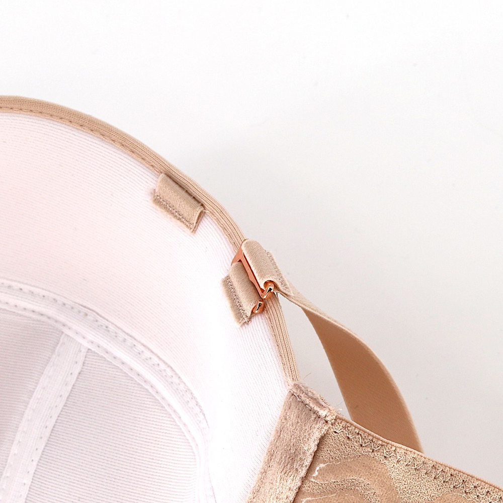 Бюстгальтер-балконет с гладкими чашками без отделки (Размер: 75E) (Цвет: черный)