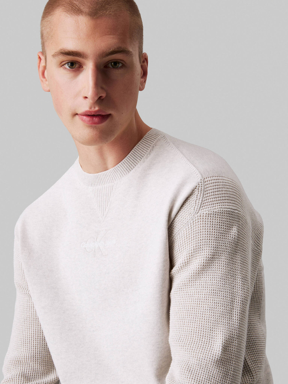 Свитер CALVIN KLEIN JEANS - серый(J30J325671)