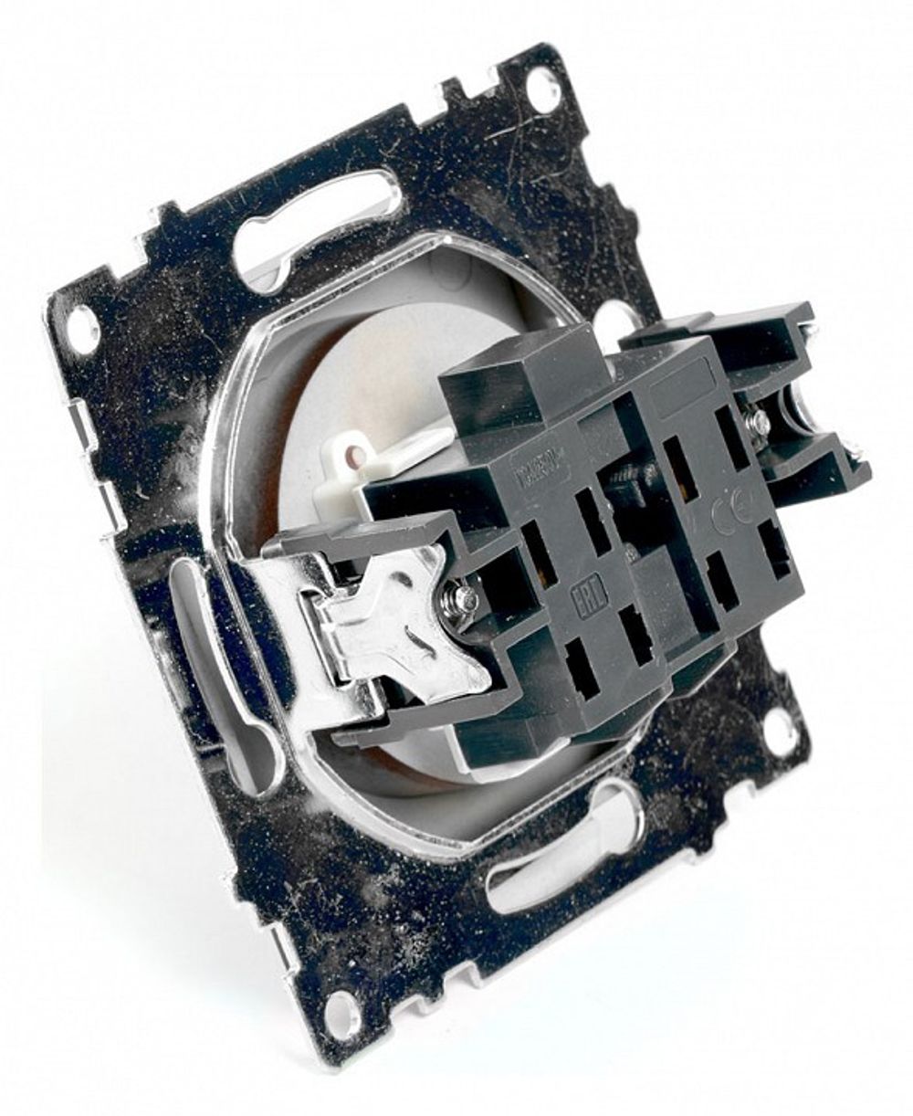 Розетка без заземления и со шторкой, без рамки Stekker Катрин 49025