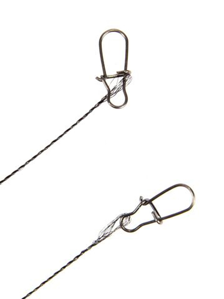 Поводки вольфр. Lucky John оснащ. вертл. и застеж. 2шт. 09кг 15см