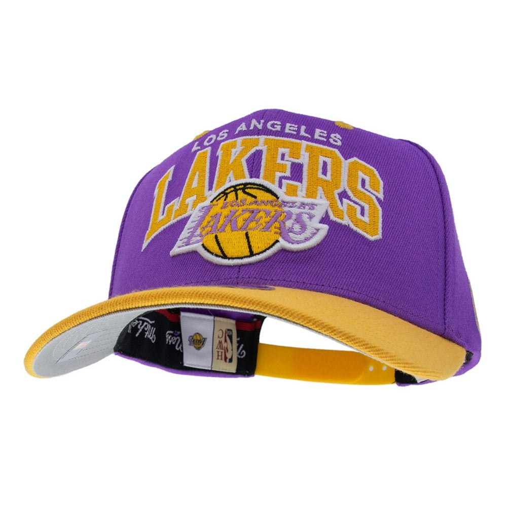 Баскетбольная кепка Mitchell&Ness Los Angeles Lakers Team Arch