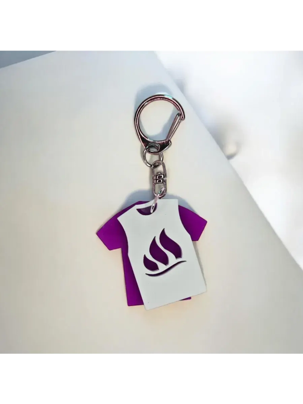 Брелок акриловый