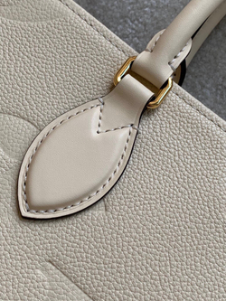 Louis Vuitton Onthego MM