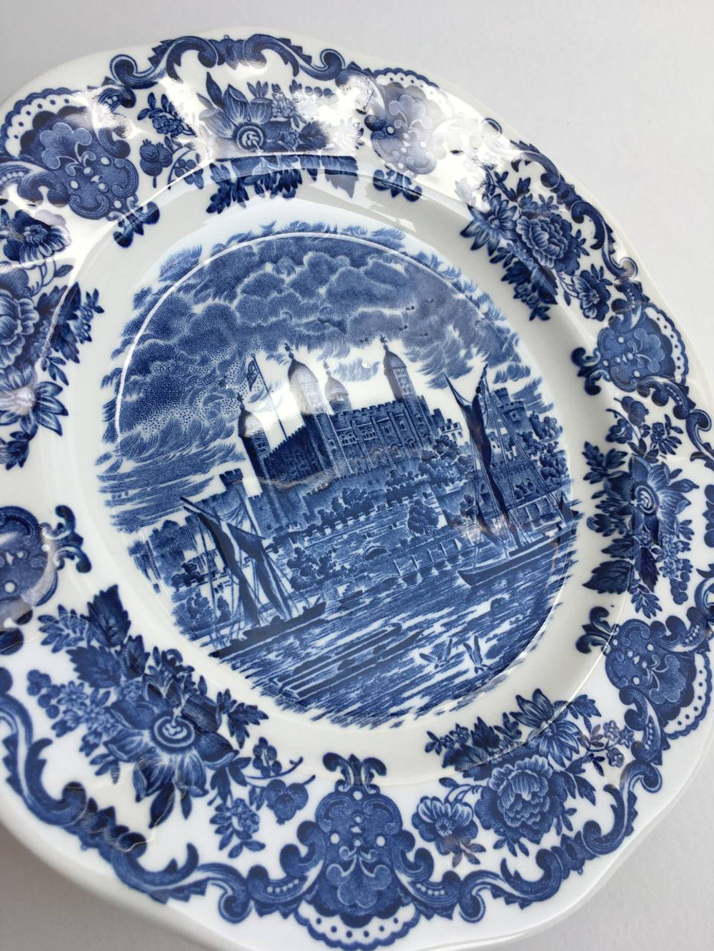 Десертная тарелка Enoch Wedgwood