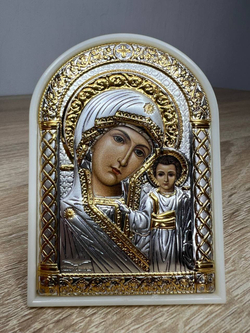 Казанская БМ, икона арочная, пластика белый 80х115