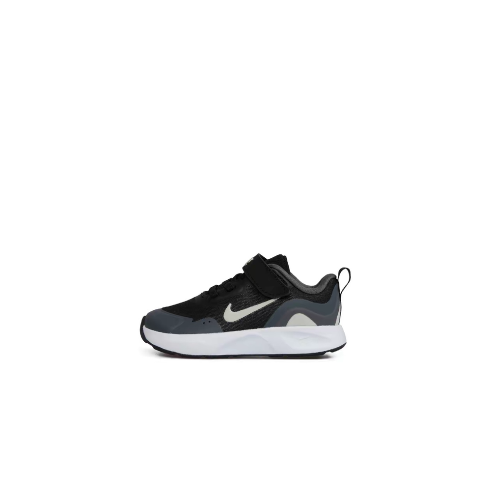 Nike Wearallday "Black White"