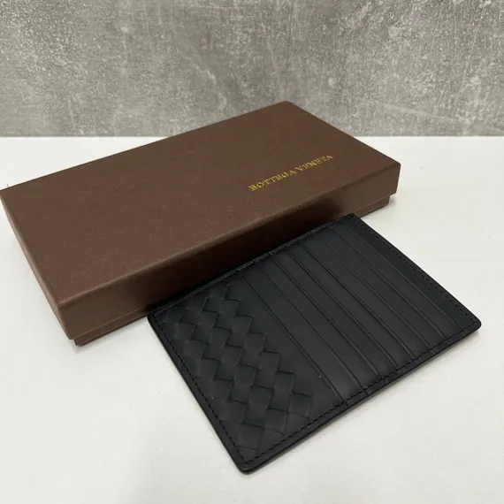 Картхолдер Bottega Veneta с застежкой черный