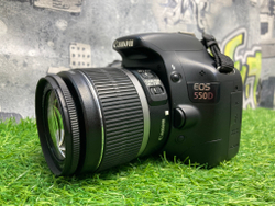 Canon 550D kit 18-55mm 15.000 кадров