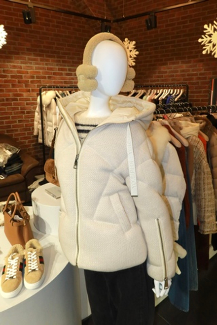 Пуховик Khrisjoy