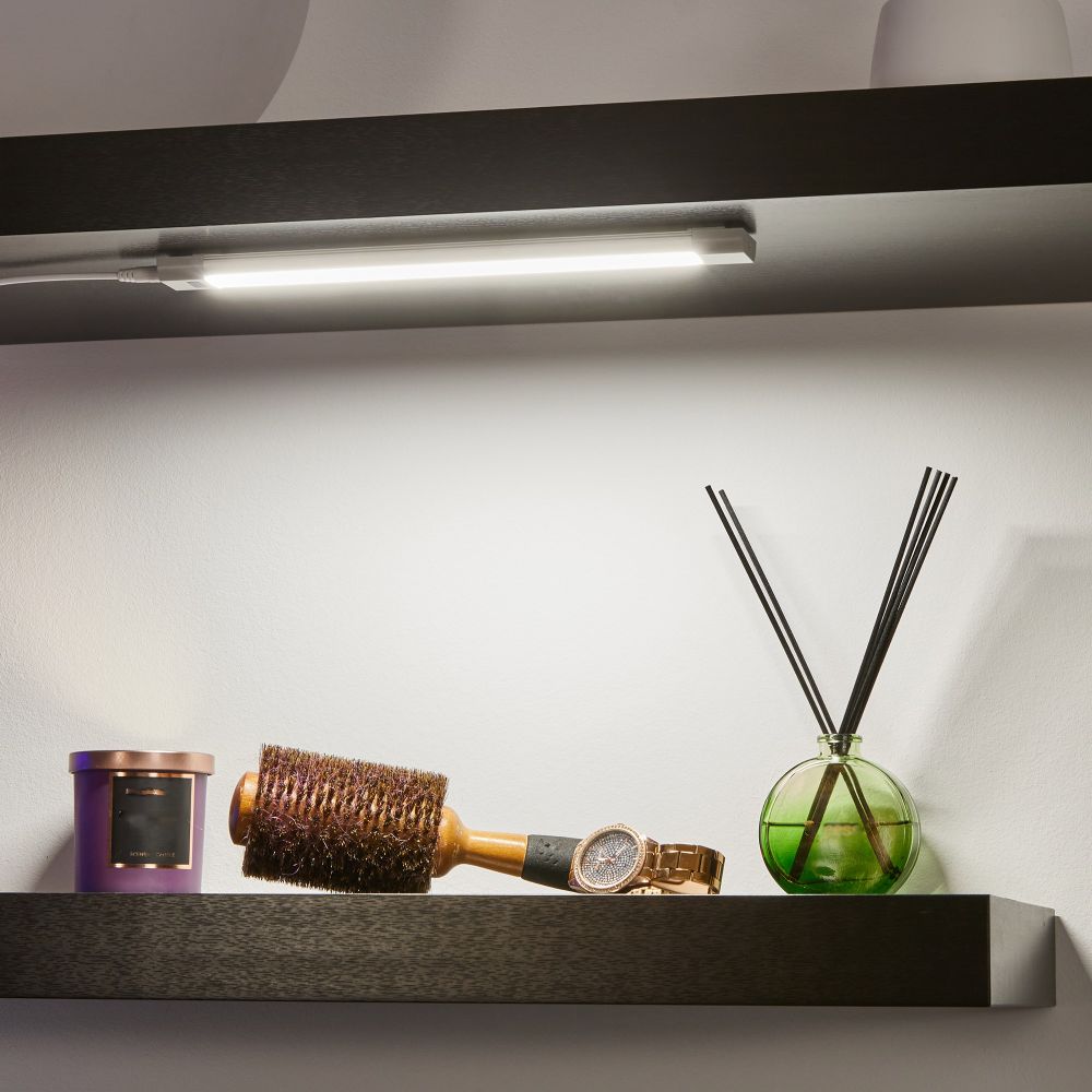 ULI-F47-5W-4500K-DIM SENSOR IP20 SILVER Светильник светодиодный для мебели. 300x30x11.5мм. 400Lm. ТМ Uniel