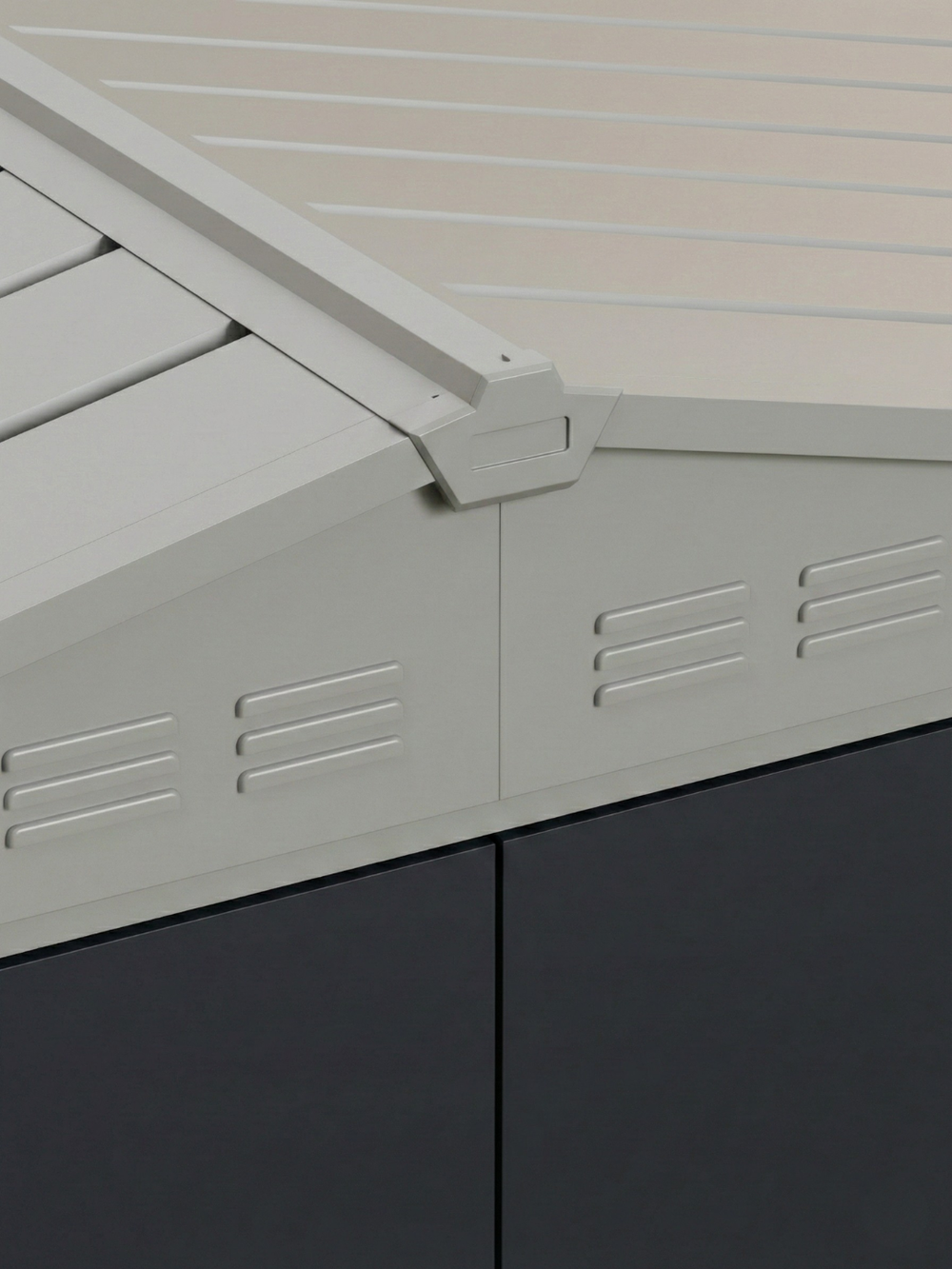 Металлический хозблок Klesto 1,8x1,2 м Premium