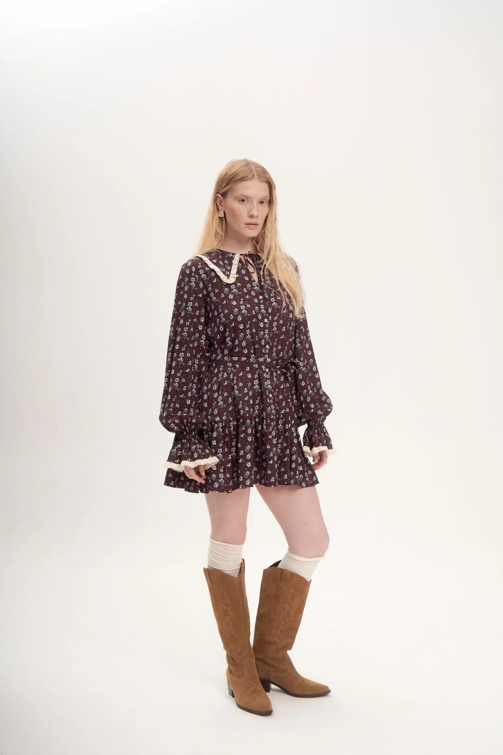 Платье с кружевной отделкой DAN MARALEX