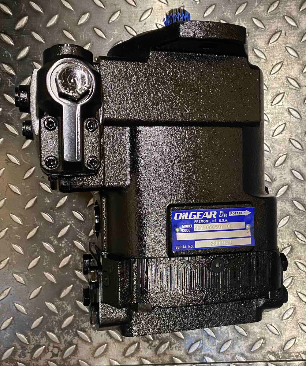 Насос гидравлический 15068597