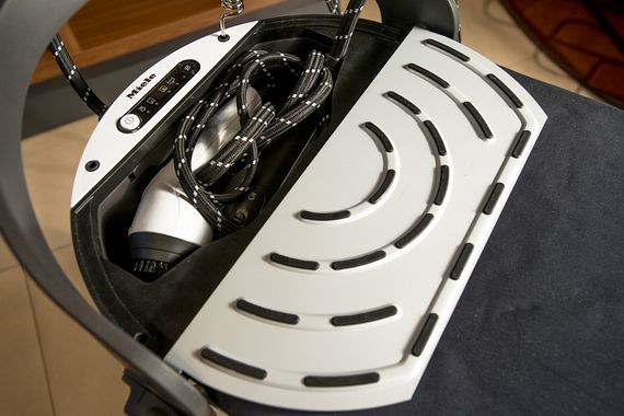 Гладильная система Miele B 2847 FashionMaster 2.0