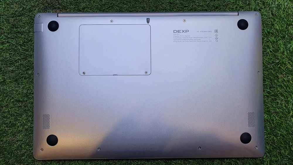 Ноутбук DEXP Celeron/8Gb/FHD