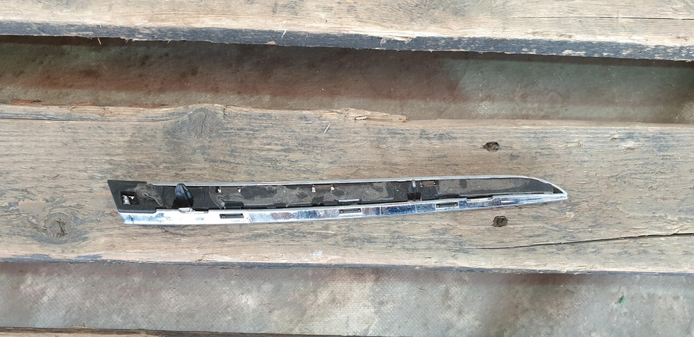 Молдинг крышки багажника правый GLC (C253) Coupe 16-23 Б/У Оригинал A2537430600