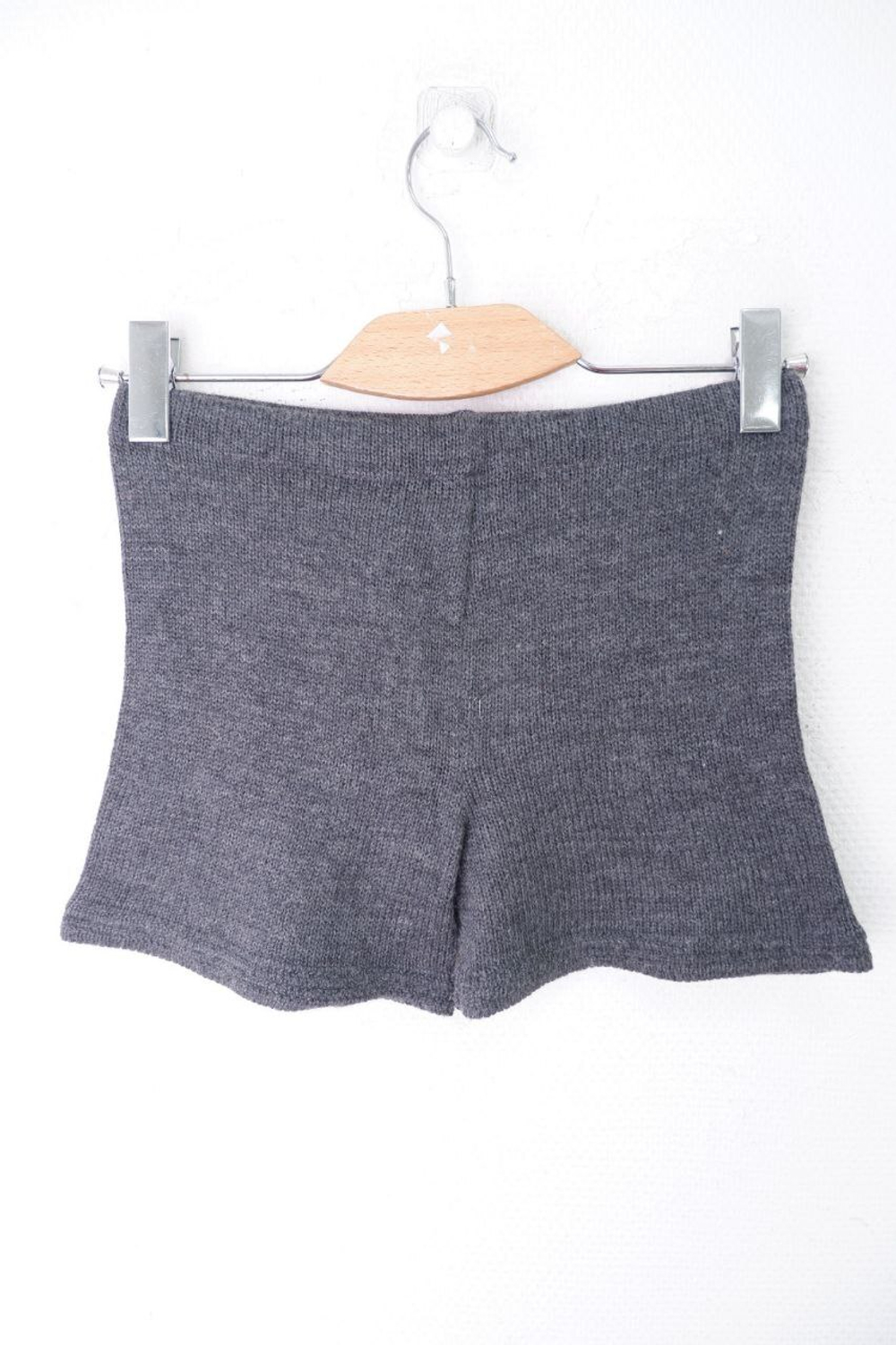 Шорты с шерстью 42 размер