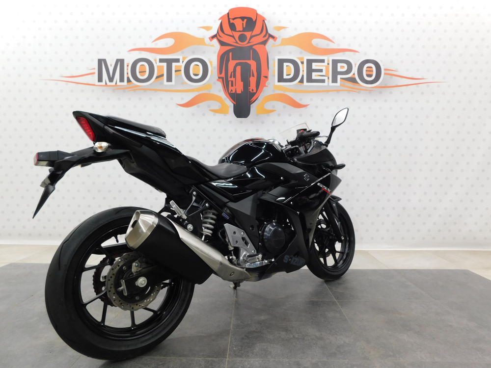 Suzuki GSX250R , 2018
