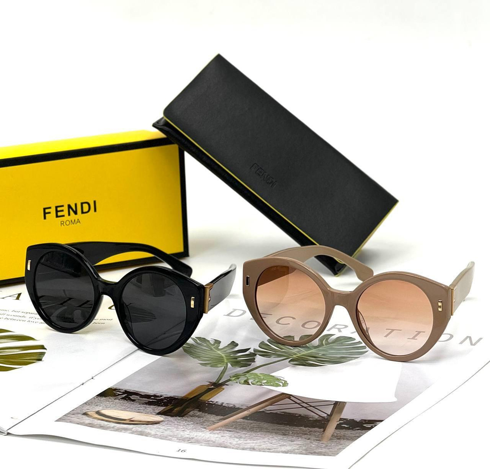 Солнцезащитные очки Fendi