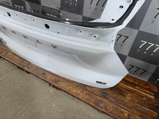 Крышка багажника Geely Atlas 2 23-нв Б/У Оригинал 5062053300C15