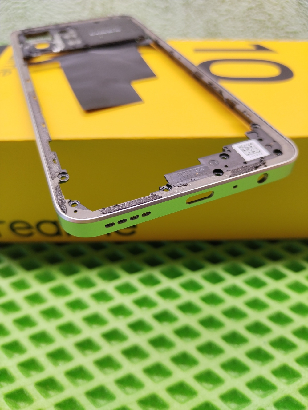 Realme 10 4G (RMX3630) / средняя часть корпуса (ORIG-SP)