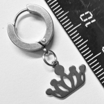 Серьга кольцо с подвеской "Корона" (10х12мм) для пирсинга уха. Медицинская сталь. Цена за одну штуку!