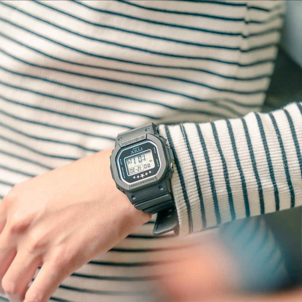 Наручные часы Casio G-Shock GMD-S5610IT-1