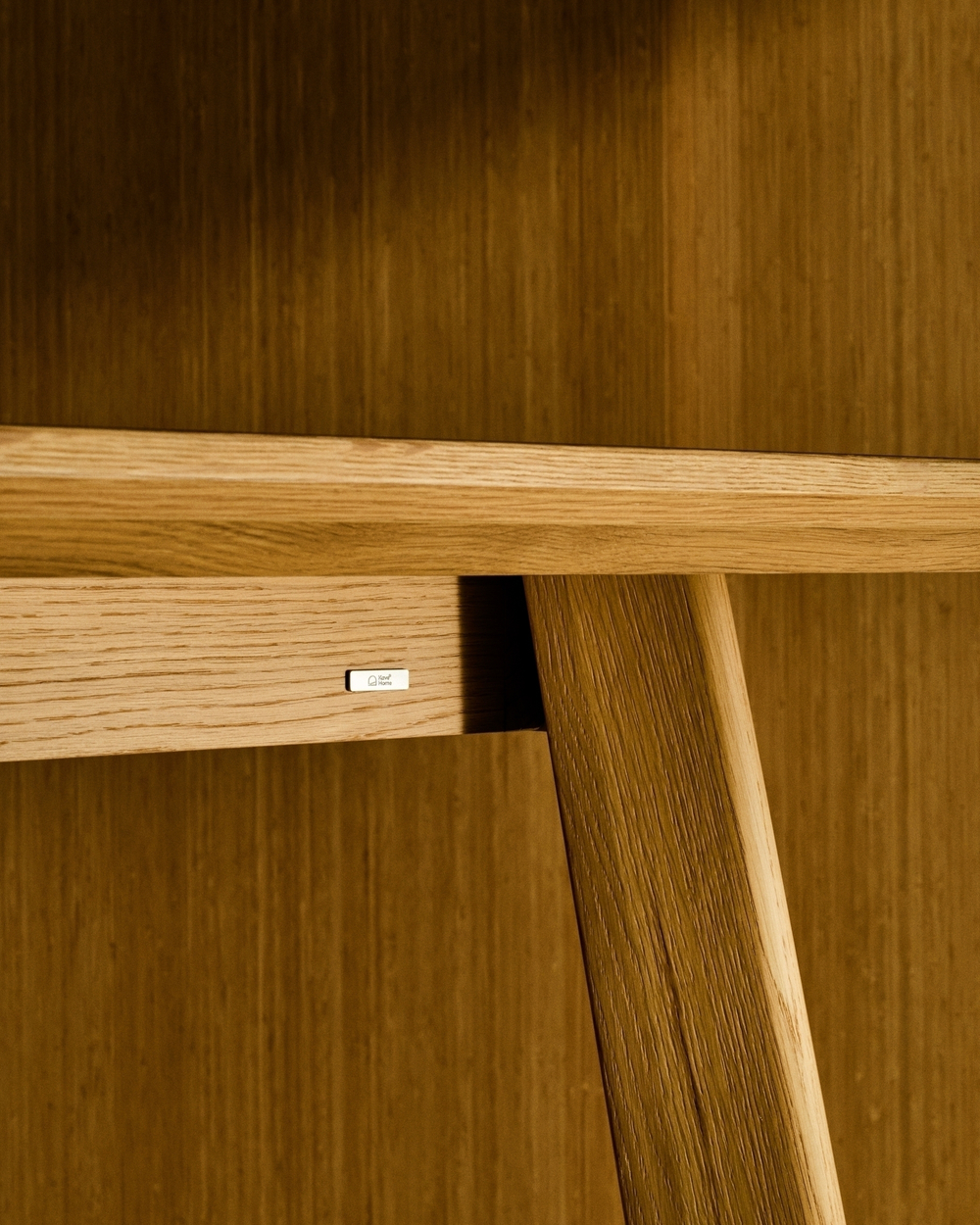 Стол Idun из шпона и массива дуба с натуральной отделкой 200x100см