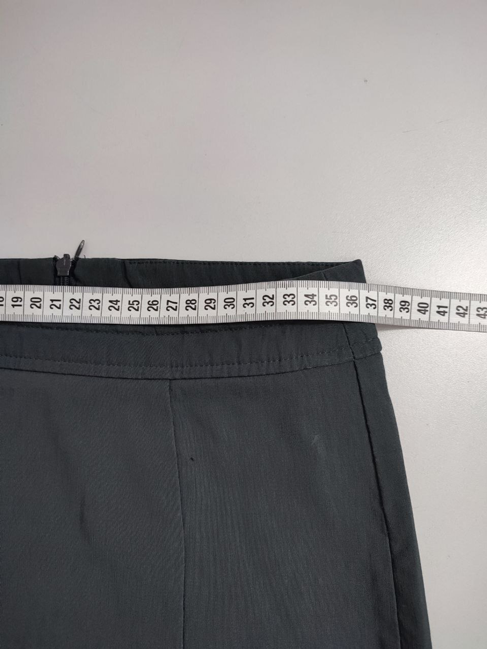 Юбка Oodji серая прямая 44 размер