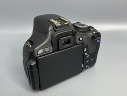 Canon 600D + kit 18-55mm 44.000 кадров
