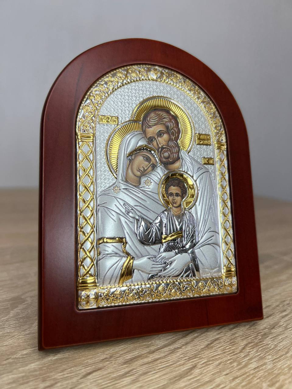 Св. Семейство, икона арочная, красное дерево 105х140