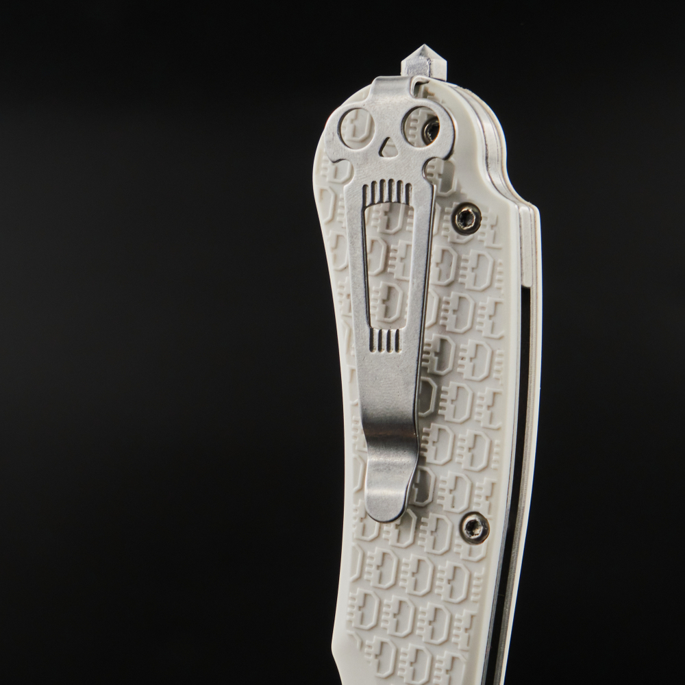 Urban 2 White SW Serrated