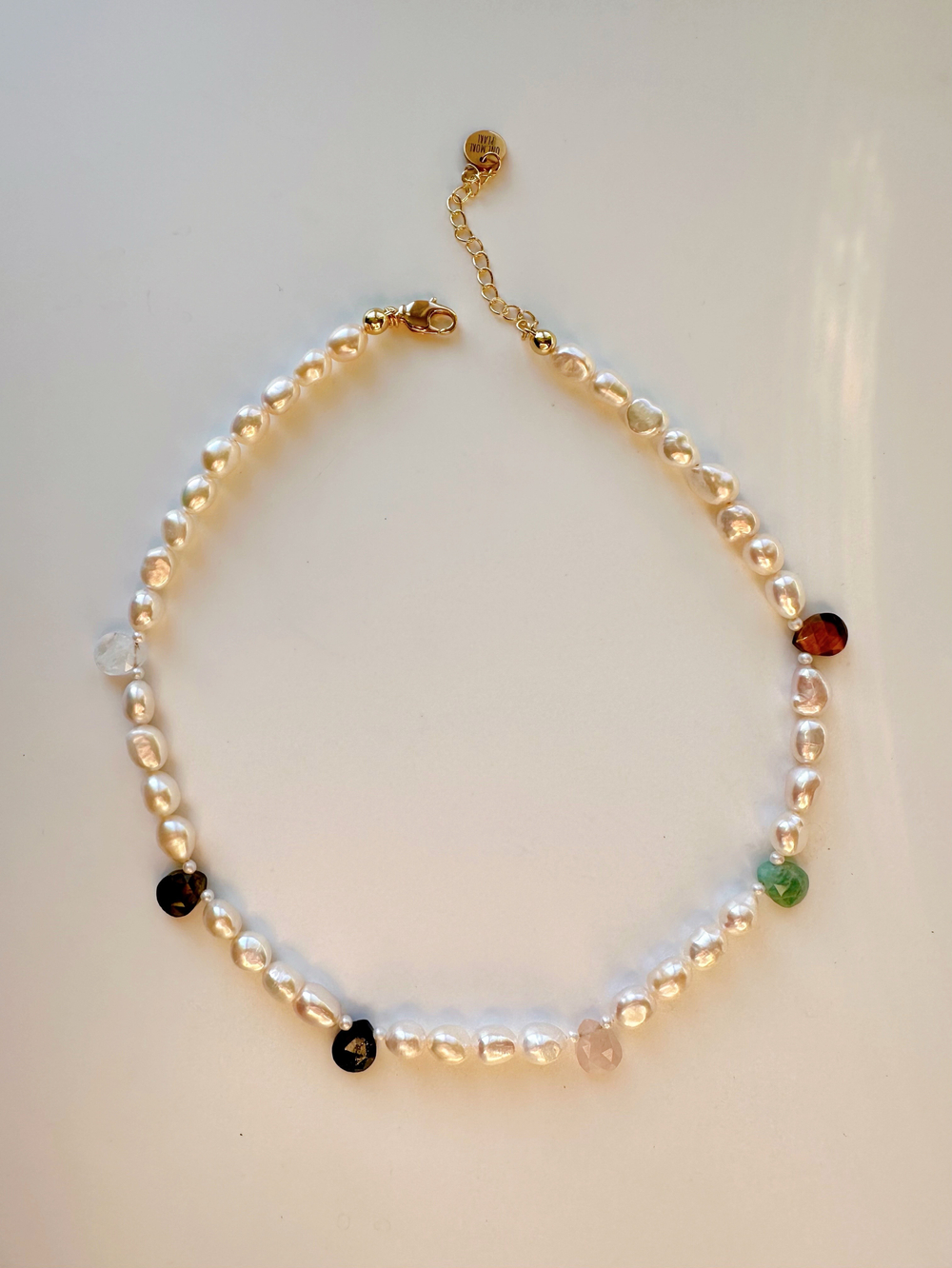 Ожерелье Лепесток из жемчуга и камней