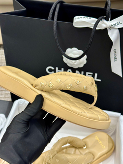 Chanel Slides