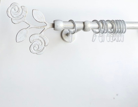 Карниз кованый рифленый для штор "Роза" d20 мм однорядный, цвет белое золото