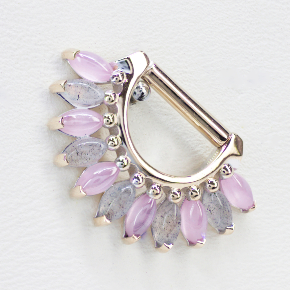 MarchesA D. with natural stones