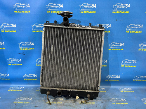 Радиатор двигателя SUZUKI SWIFT 2003-2004