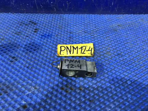 Клапан кондиционера NISSAN LIBERTY 1998