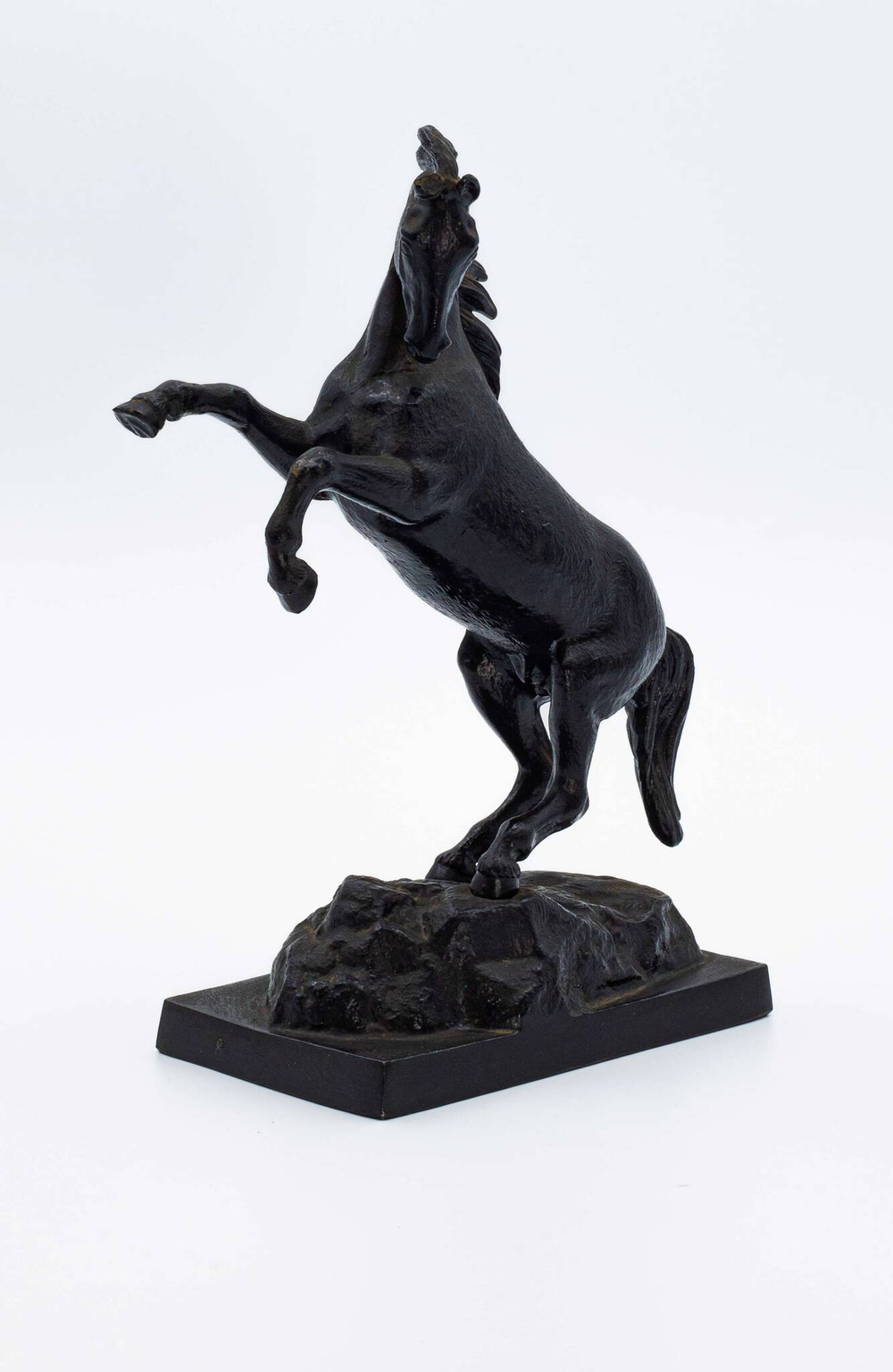 Конь, вставший на дыбы. Касли. 1987. Чугунное литьё. Высота - 22 см